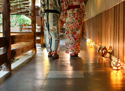 Charming corridor that connects to 7 guest rooms.